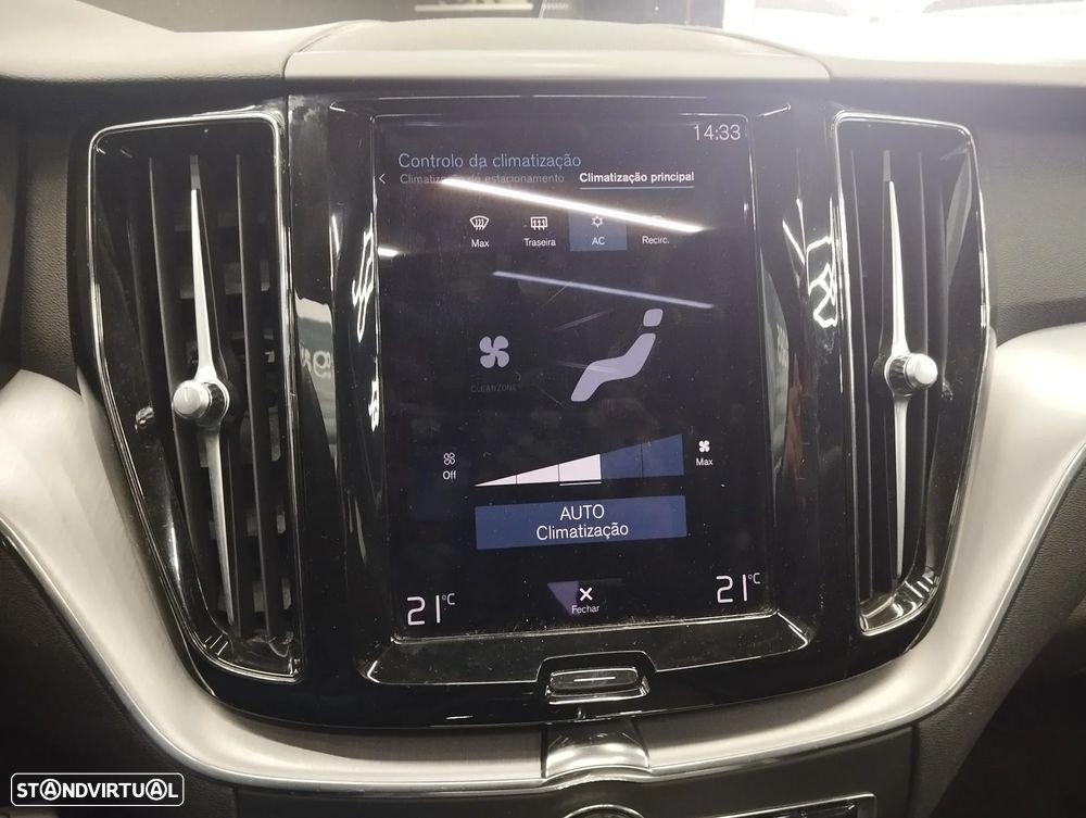 Volvo XC 60 2.0 T6 PHEV Inscription AWD - 30