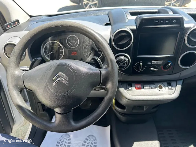 Citroën BERLINGO 3 LUG. CX.AUTOMÁTICA - 10