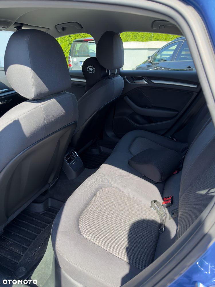 Audi A3 Limousine 1.5 TFSI Sport S tronic - 7