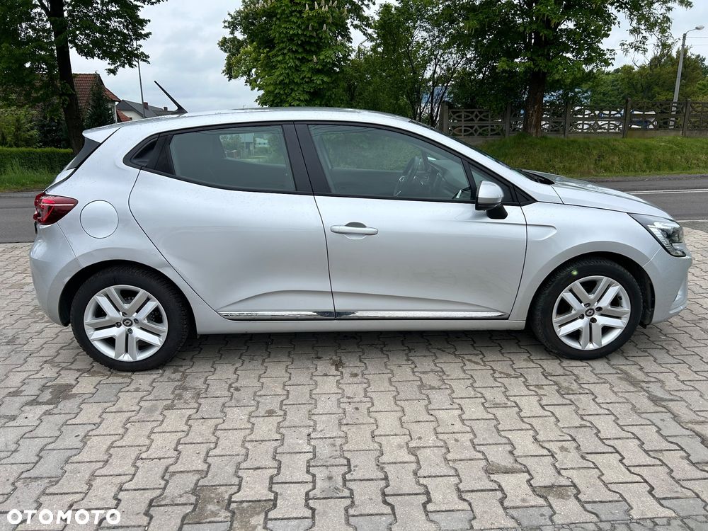 Renault Clio - 33