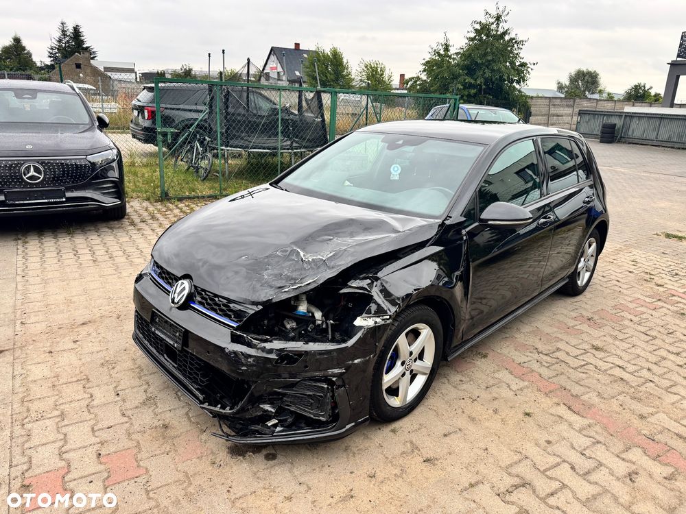 Volkswagen Golf 1.4 GTE Plug-In-Hybrid DSG - 1