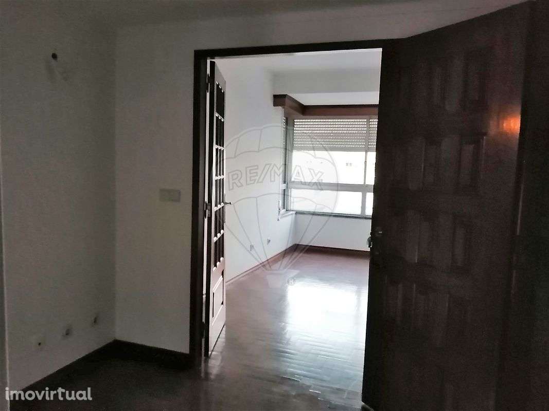 Apartamento T4 para venda - Grande imagem: 3/23