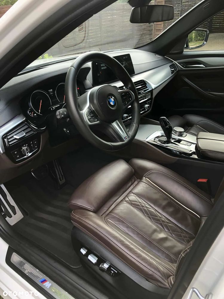 BMW Seria 5 530i M Sport sport - 23
