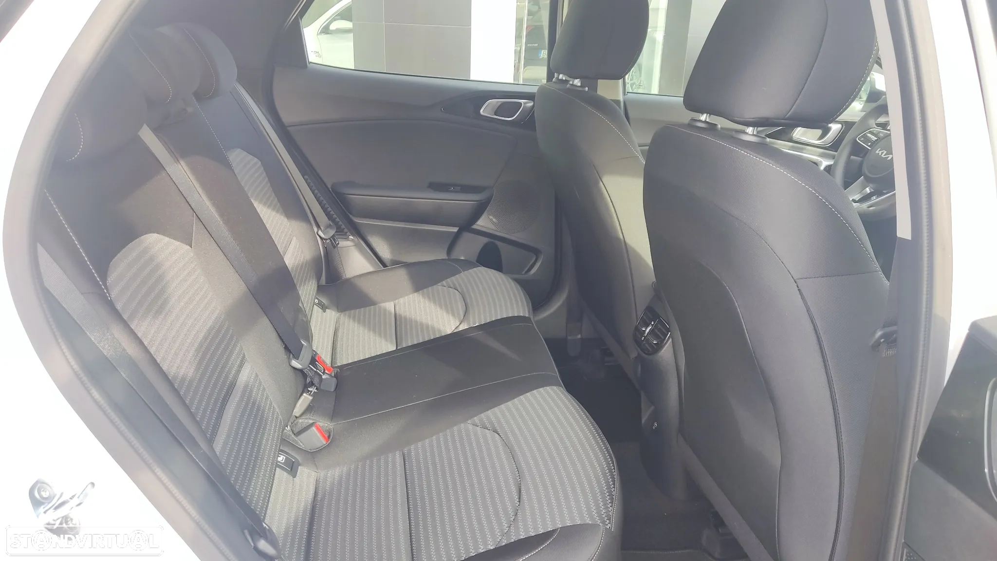 Kia XCeed 1.6 GDi PHEV Drive - 32
