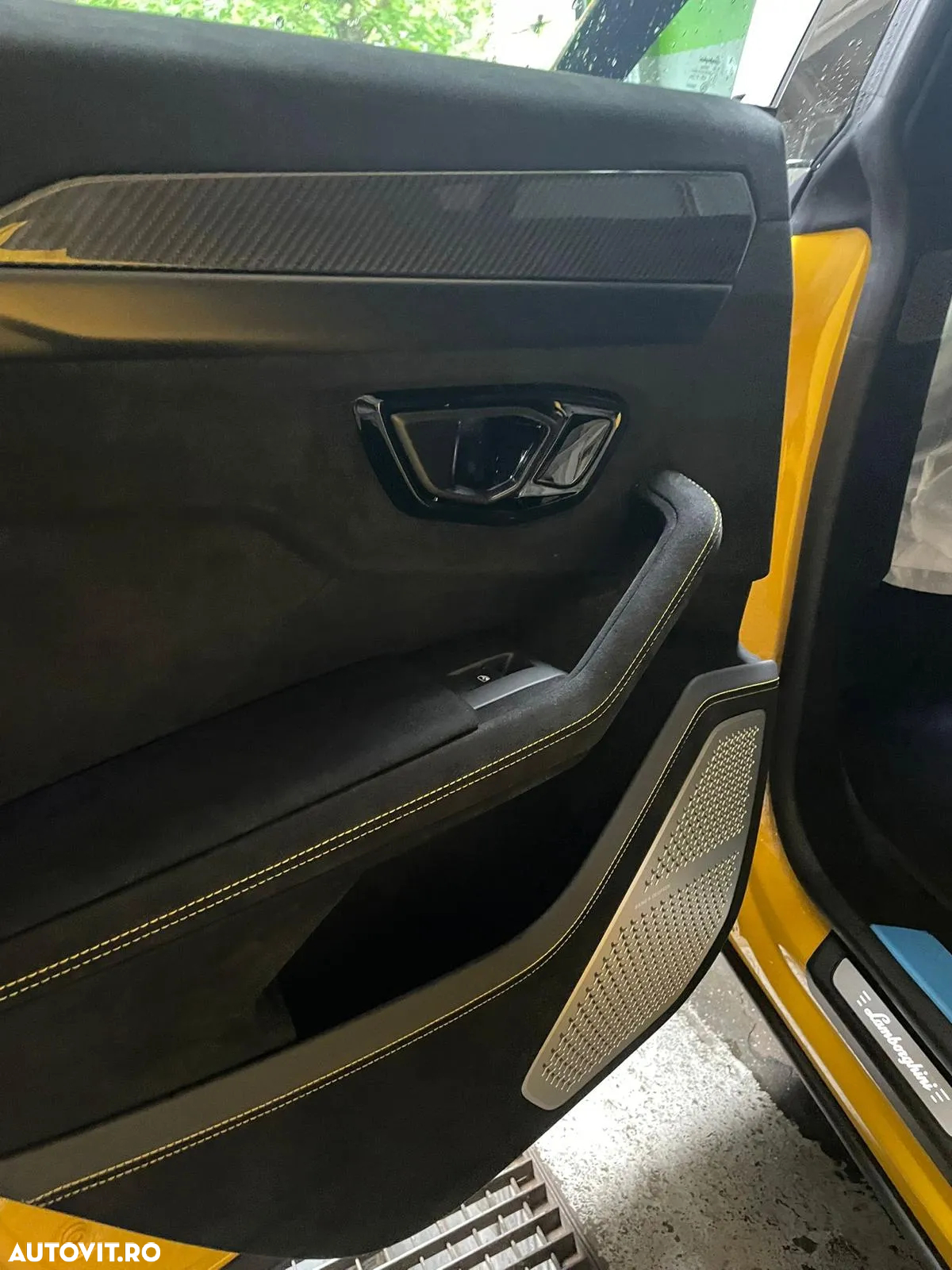 Lamborghini URUS - 5