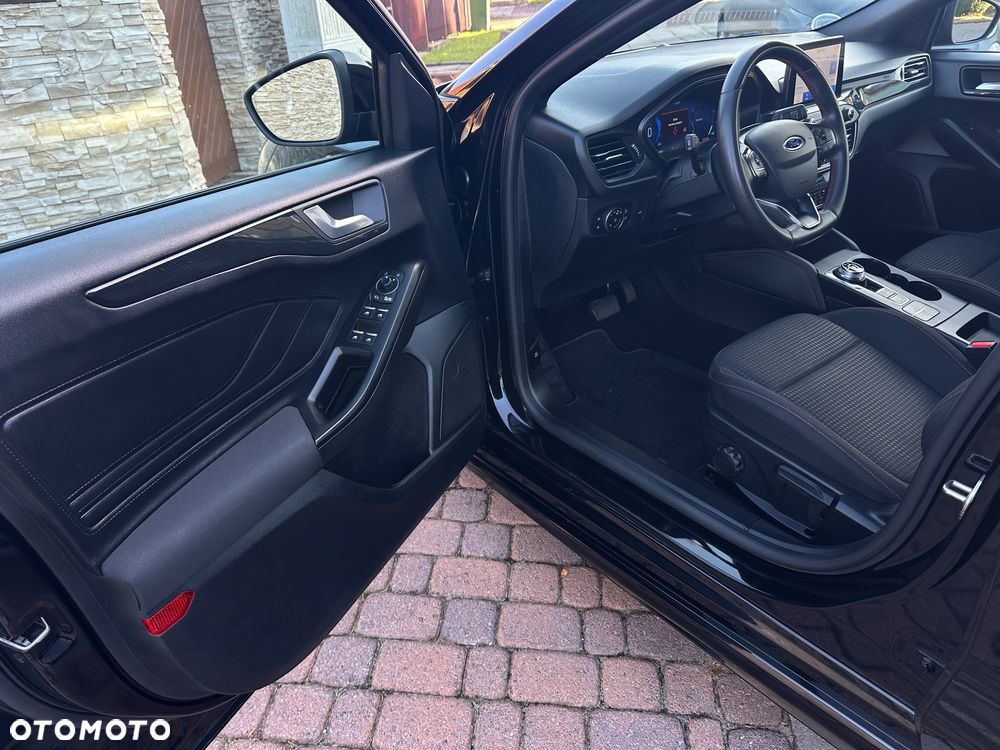 Ford Focus - 17