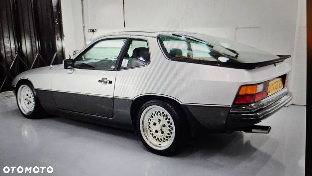 Porsche 924