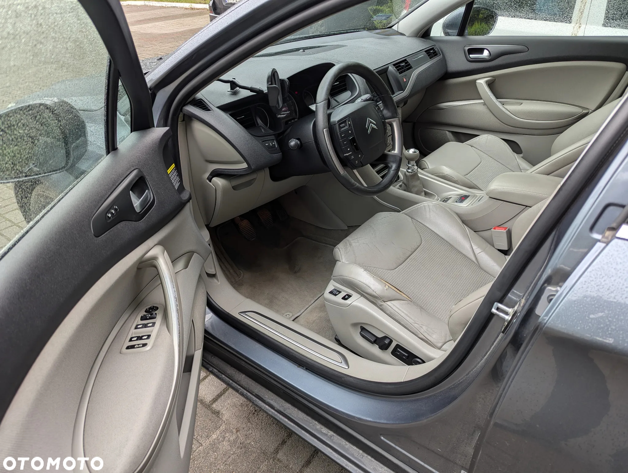 Citroën C5 2.0 HDi Exclusive - 10