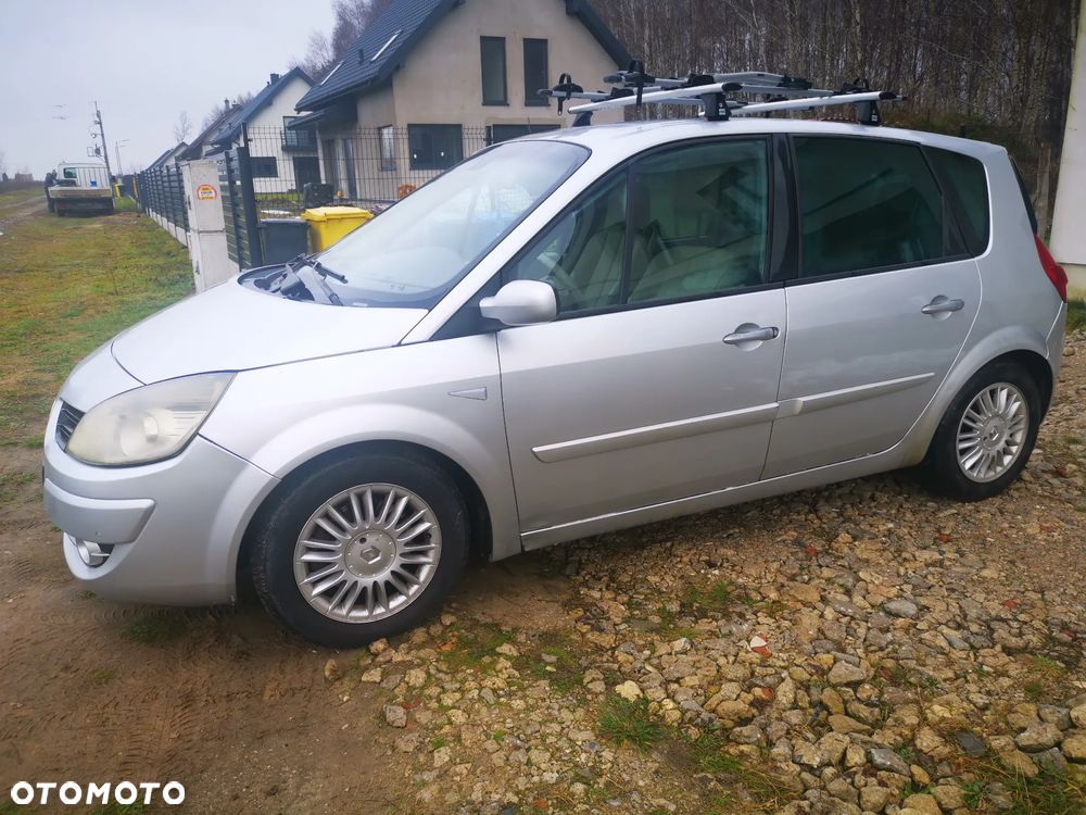 Renault Scenic 2.0T 16V Privilege - 6