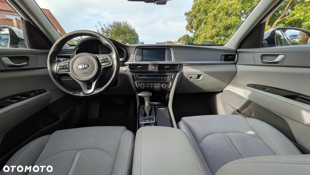 Kia Optima 1.7 CRDI XL DCT - 9