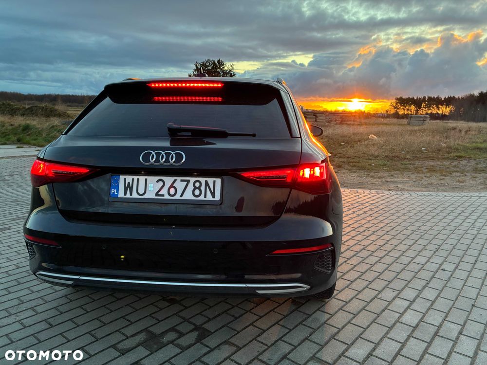 Audi A3 Sportback - 2
