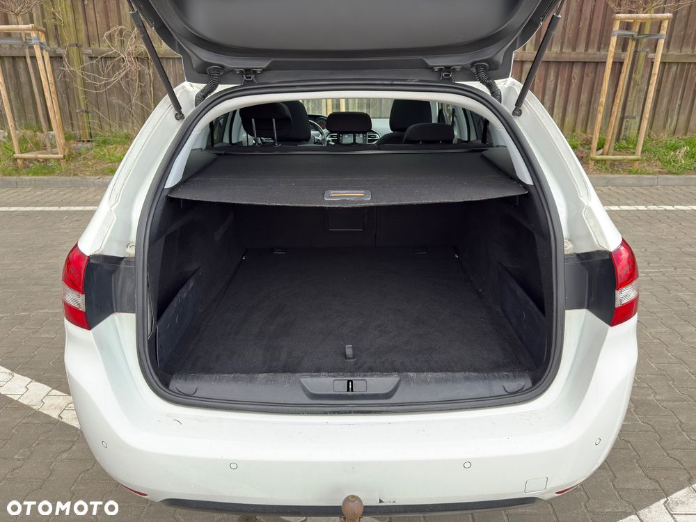 Peugeot 308 1.2 PureTech Active S&S - 17