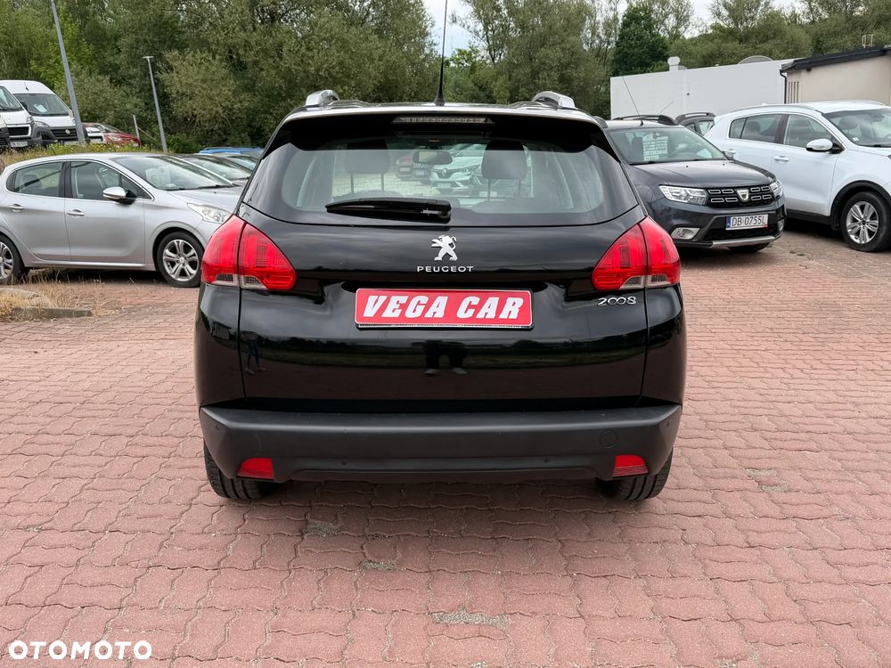 Peugeot 2008 - 14