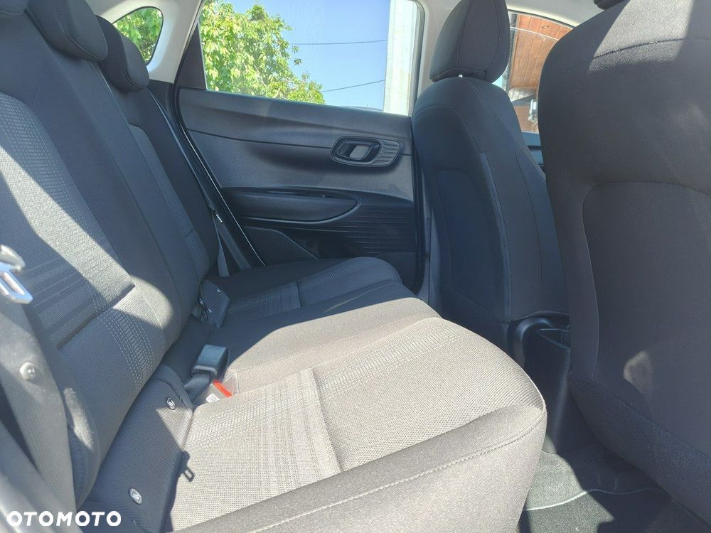 Hyundai i20 - 25