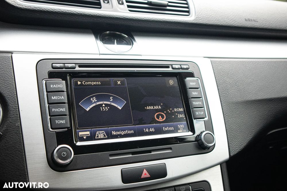 Volkswagen Passat - 19