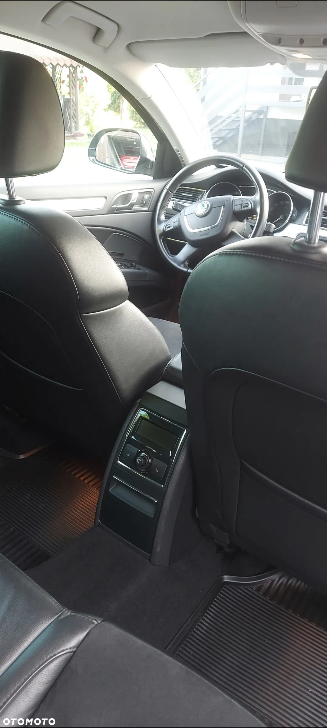 Skoda Superb 1.8 TSI Platinum - 11