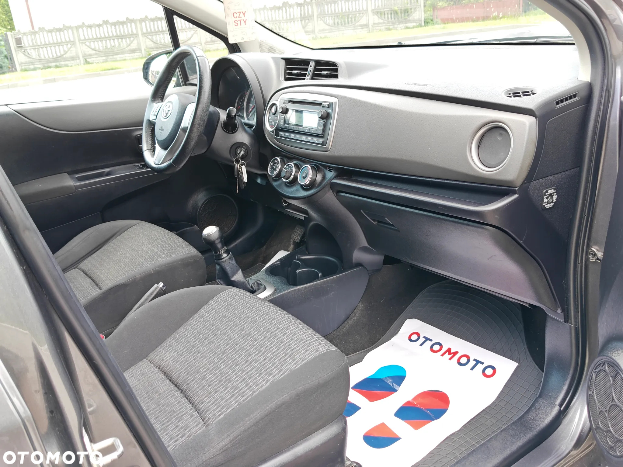 Toyota Yaris 1.0 Entry - 18