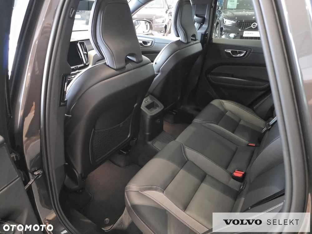 Volvo XC 60 - 26