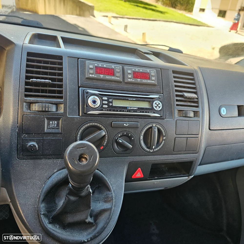 VW Transporter frio garagem - 20