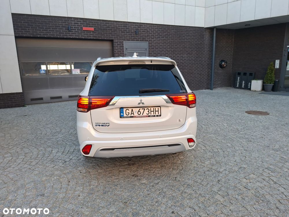 Mitsubishi Outlander Intense - 7