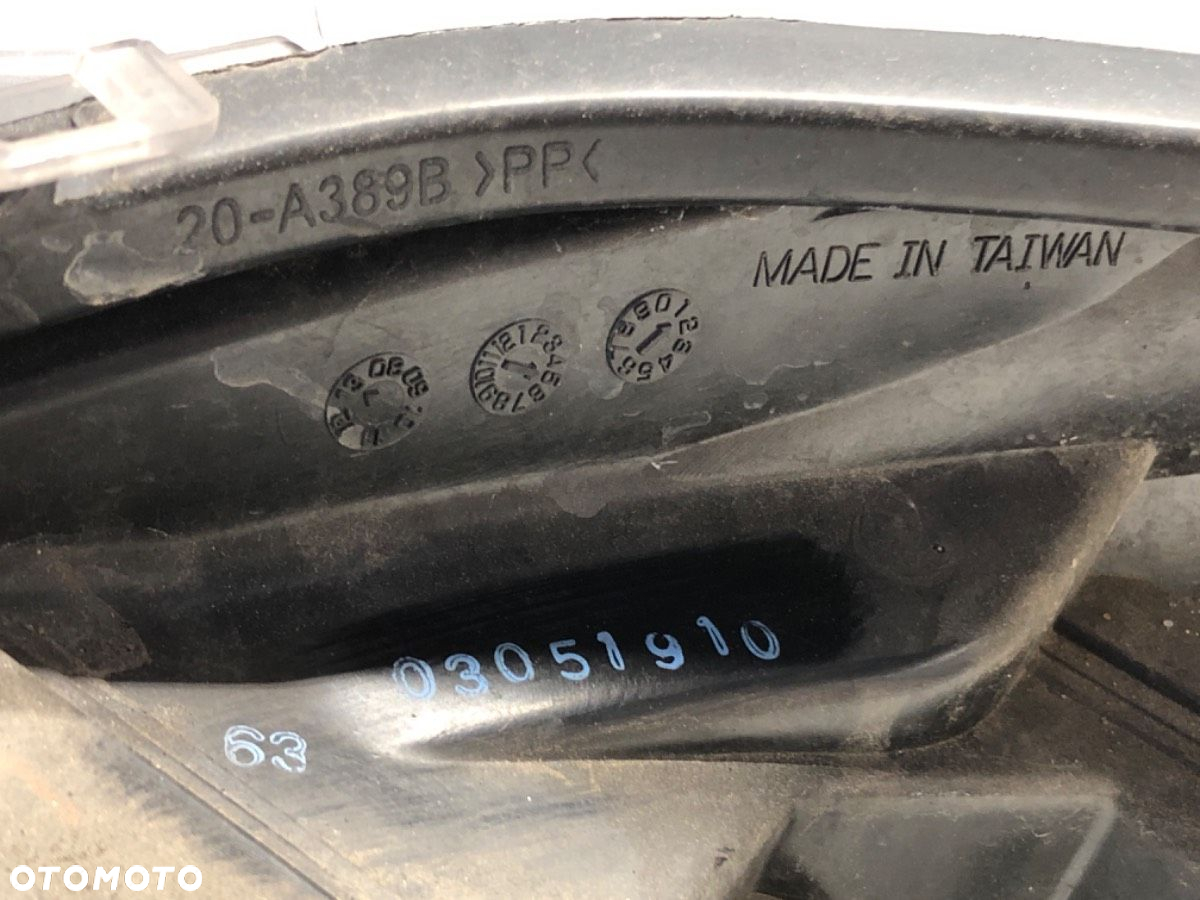 REFLEKTOR PRAWY PRZÓD - 249.00 PLN - OPEL ASTRA H TwinTop (A04) 2005 - 2010 1.6 (L67) 85 kW [116 - 5