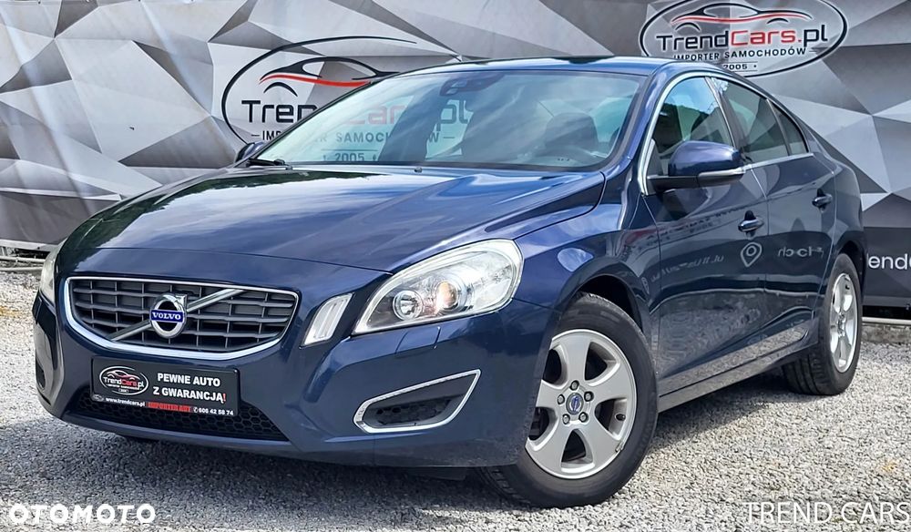 Volvo S60 D2 Momentum - 12