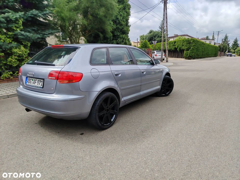 Audi A3 Sportback - 5