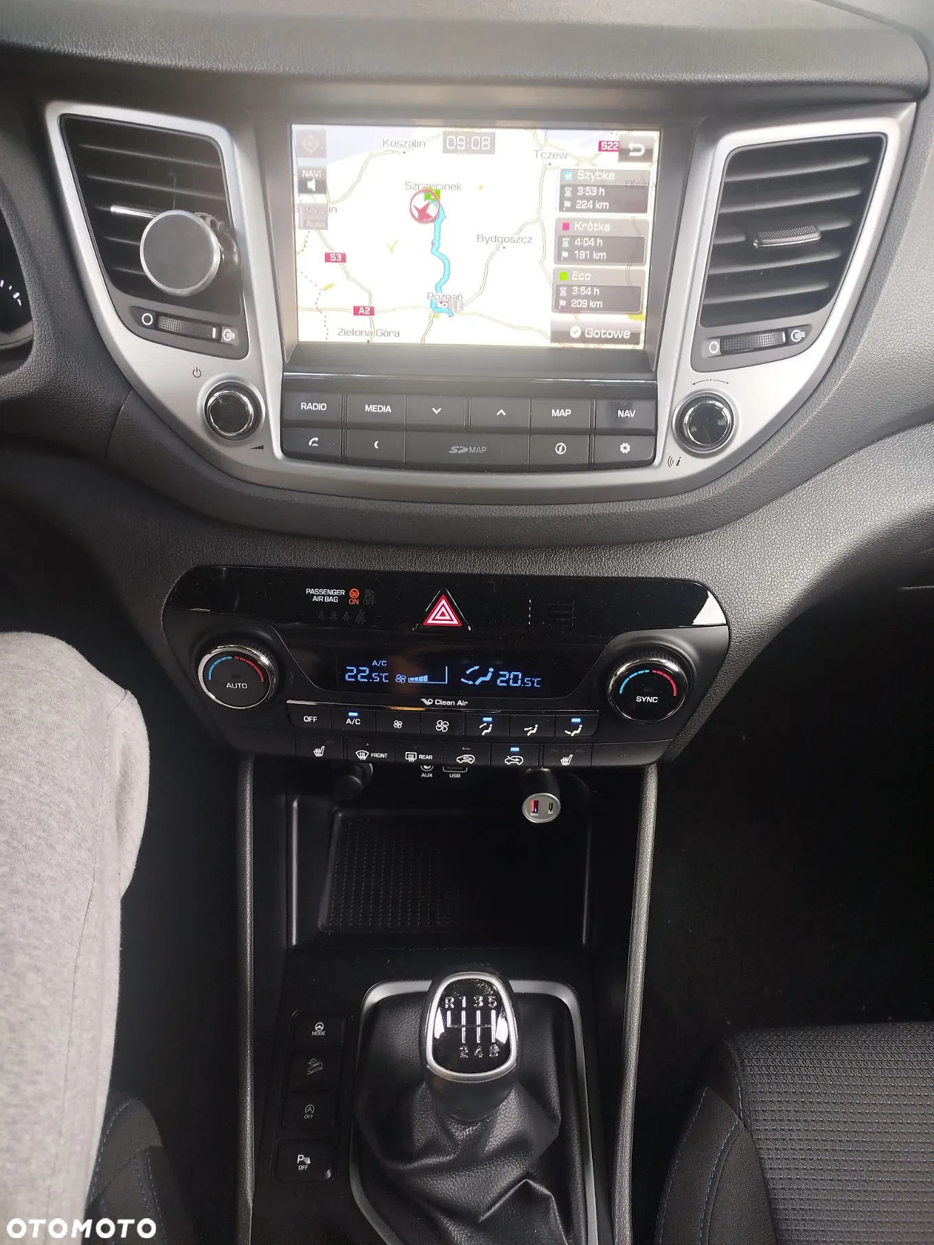 Hyundai Tucson 1.6 GDI BlueDrive Comfort 2WD - 10