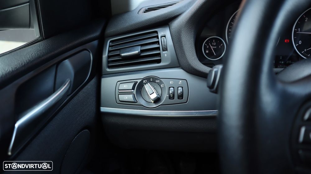 BMW X3 20 d xDrive - 25