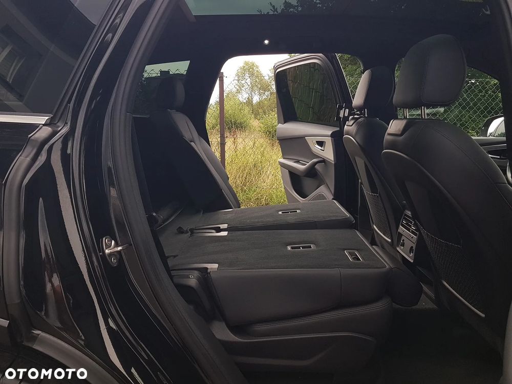 Audi Q7 - 19