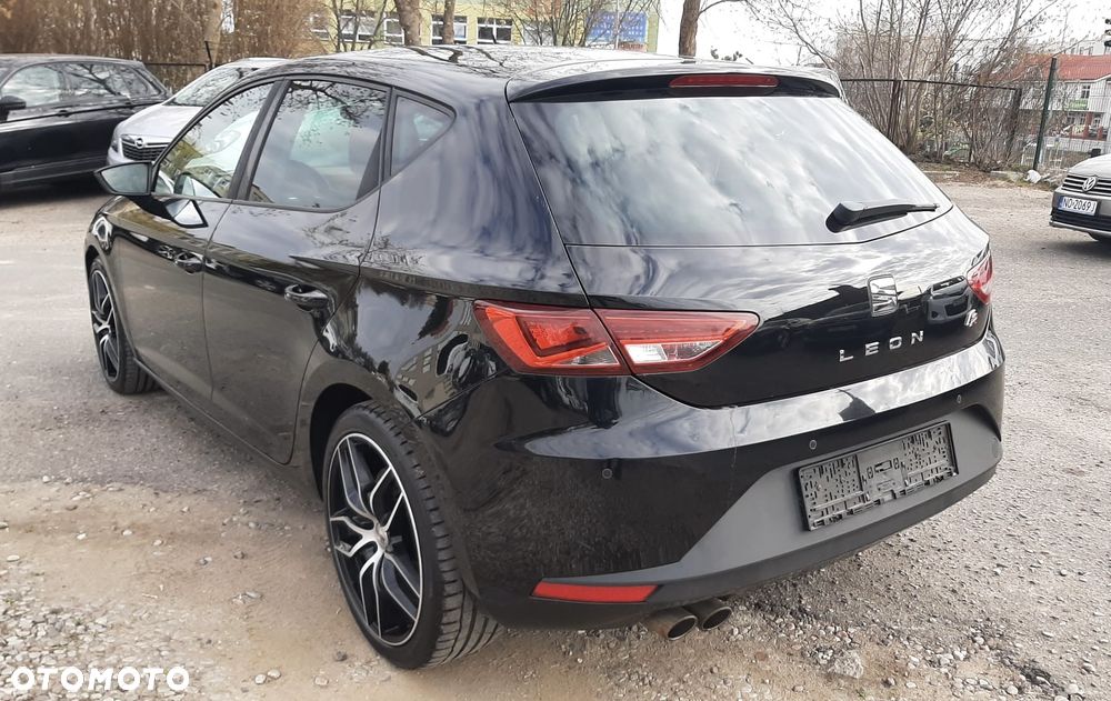 Seat Leon 1.4 EcoTSI FR Black S&S - 4