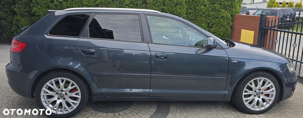 Audi A3 Sportback 2.0 TDI DPF quattro S line Sportpaket plus - 14