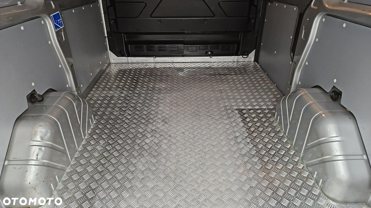 Ford Transit Custom - 22