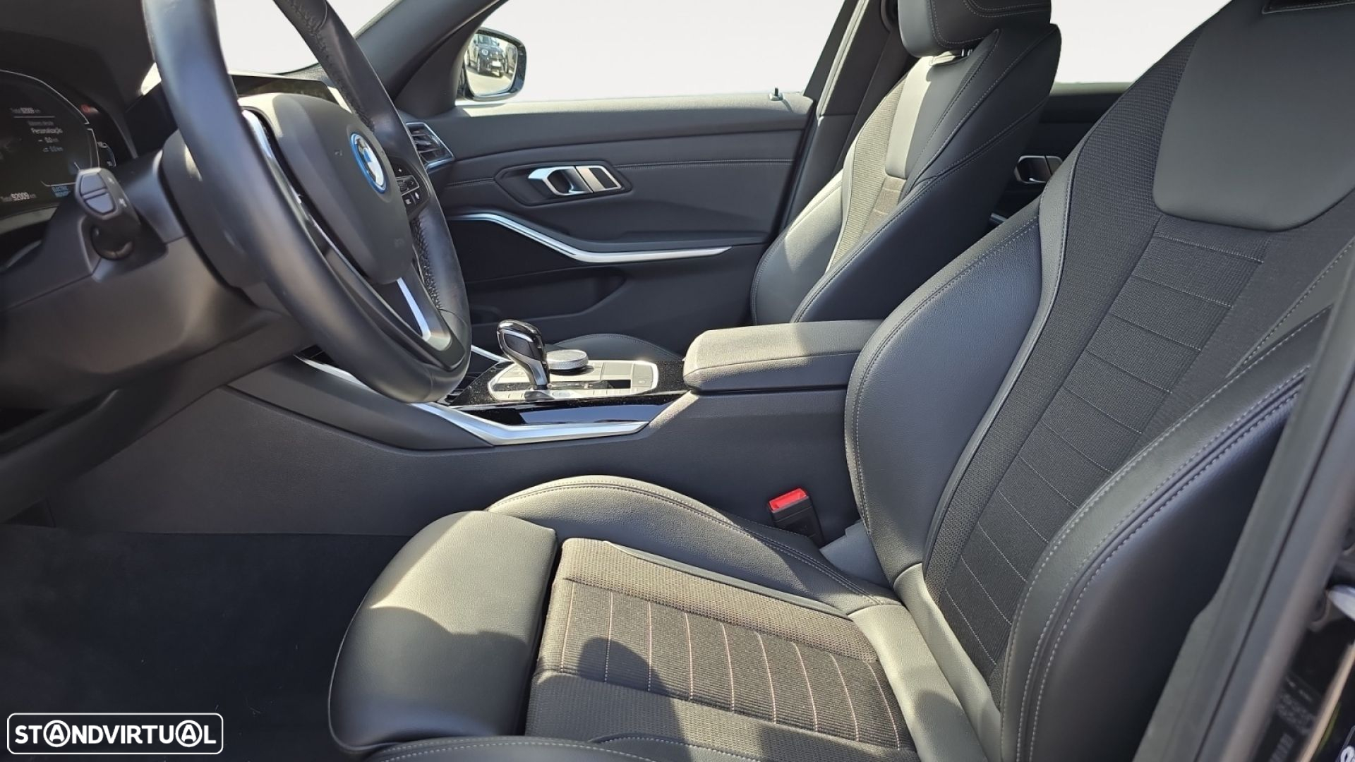 BMW 320 e Auto - 11