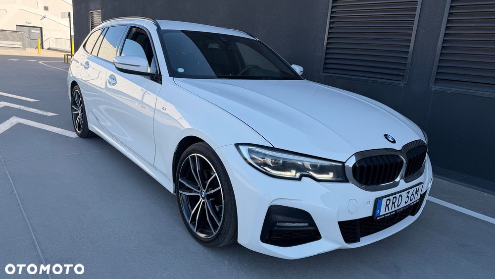 BMW Seria 3 320d xDrive M Sport Shadow - 1