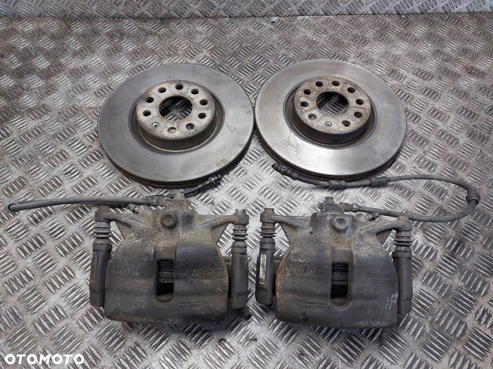 TARCZE HAMULCOWE PRZÓD + KLOCKI + ZACISKI VOLKSWAGEN PASSAT B8 LIFT - 1
