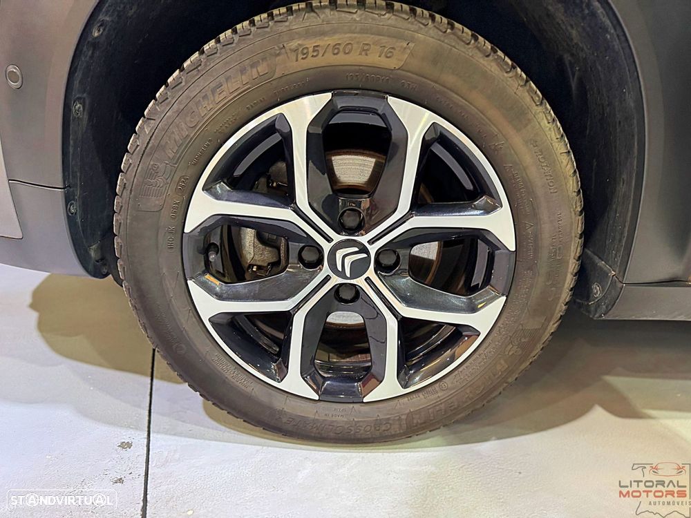 Citroën C3 Aircross 1.2 PureTech Shine - 13