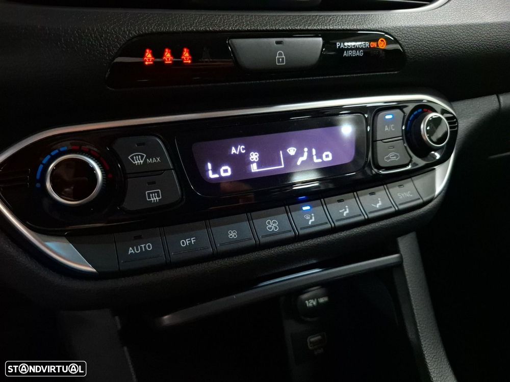 Hyundai i30 SW 1.0 T-GDi Style Plus - 19