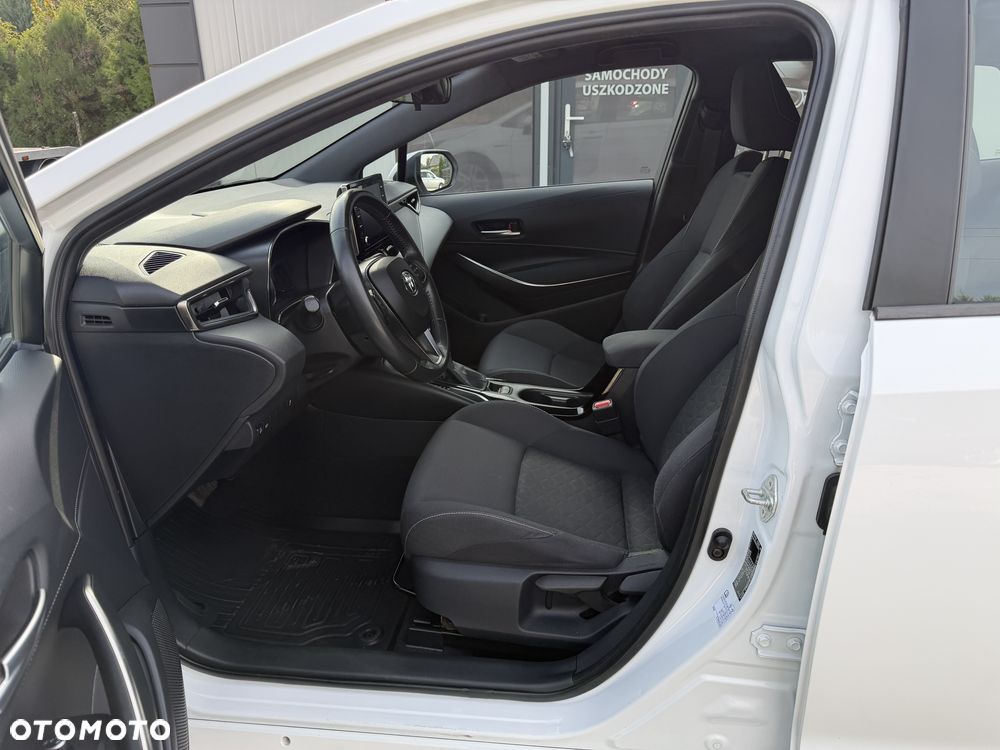 Toyota Corolla 1.8 Hybrid Comfort - 14