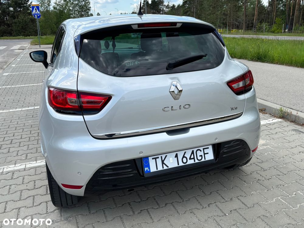 Renault Clio TCe 90 Limited - 12