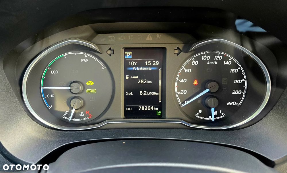 Toyota Yaris Hybrid 100 Premium - 4
