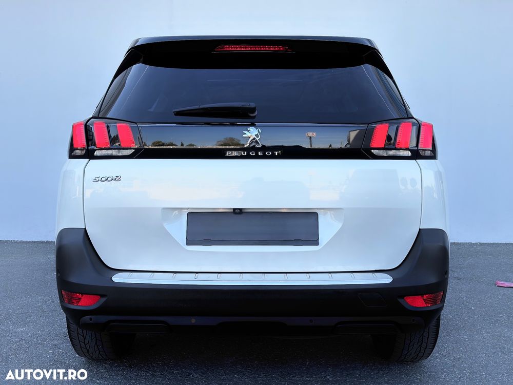 Peugeot 5008 PureTech 130 EAT6 Allure - 17