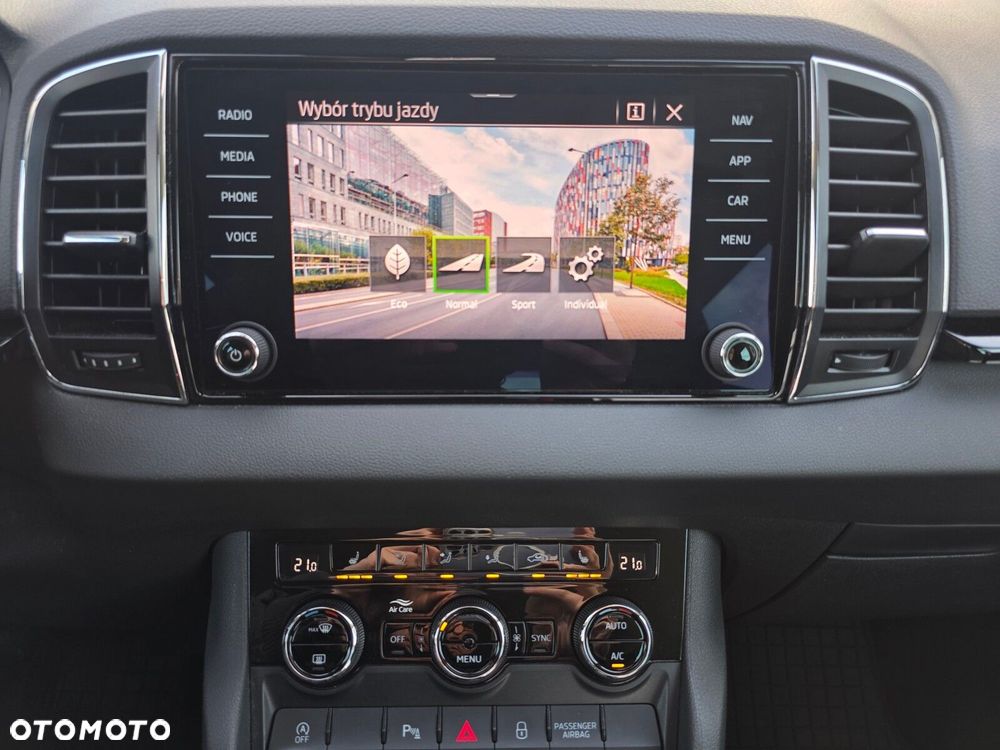 Skoda Karoq 1.5 TSI ACT 4x2 Style DSG - 23