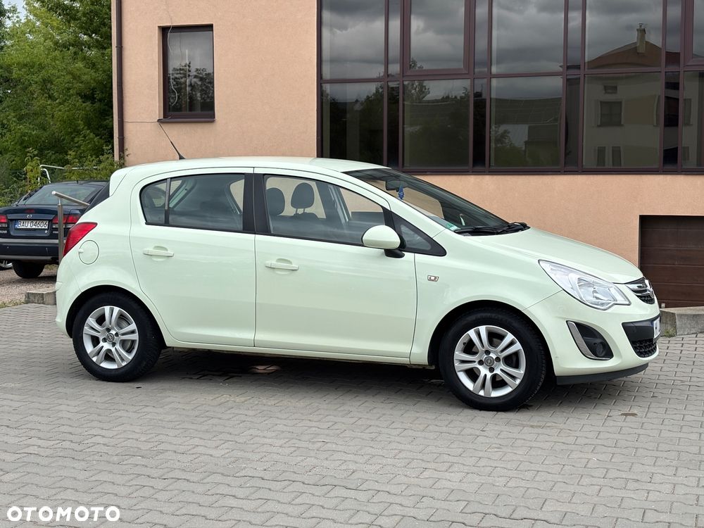Opel Corsa - 4