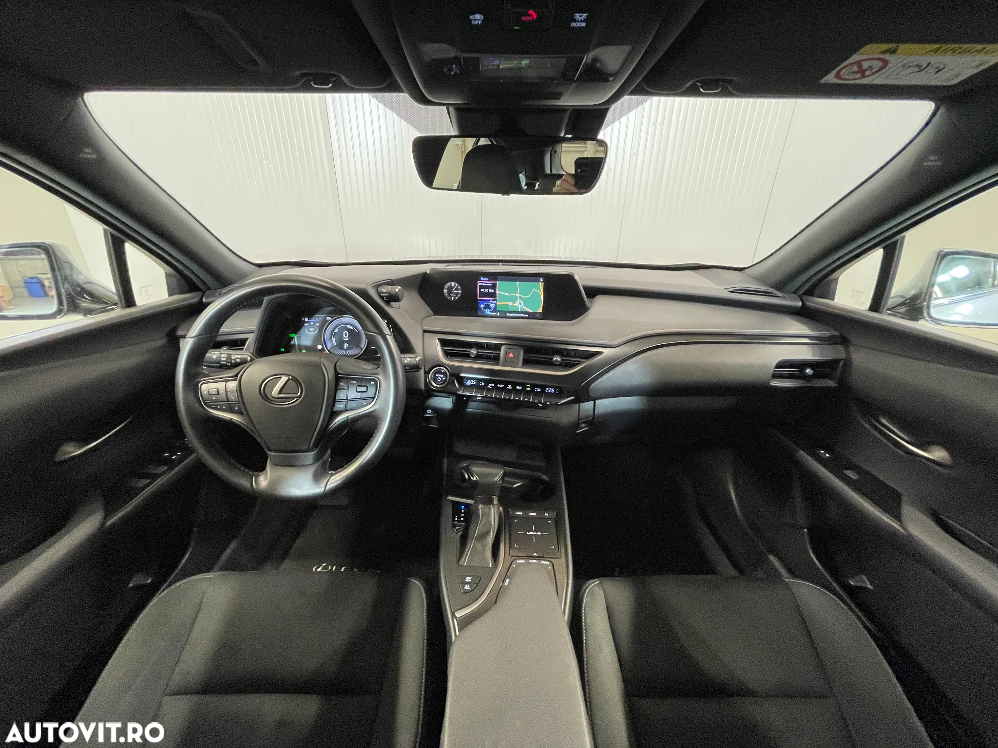 Lexus UX 250h 2.0L HEV 20H- (178 HP) 4X2 CVT Business - 7