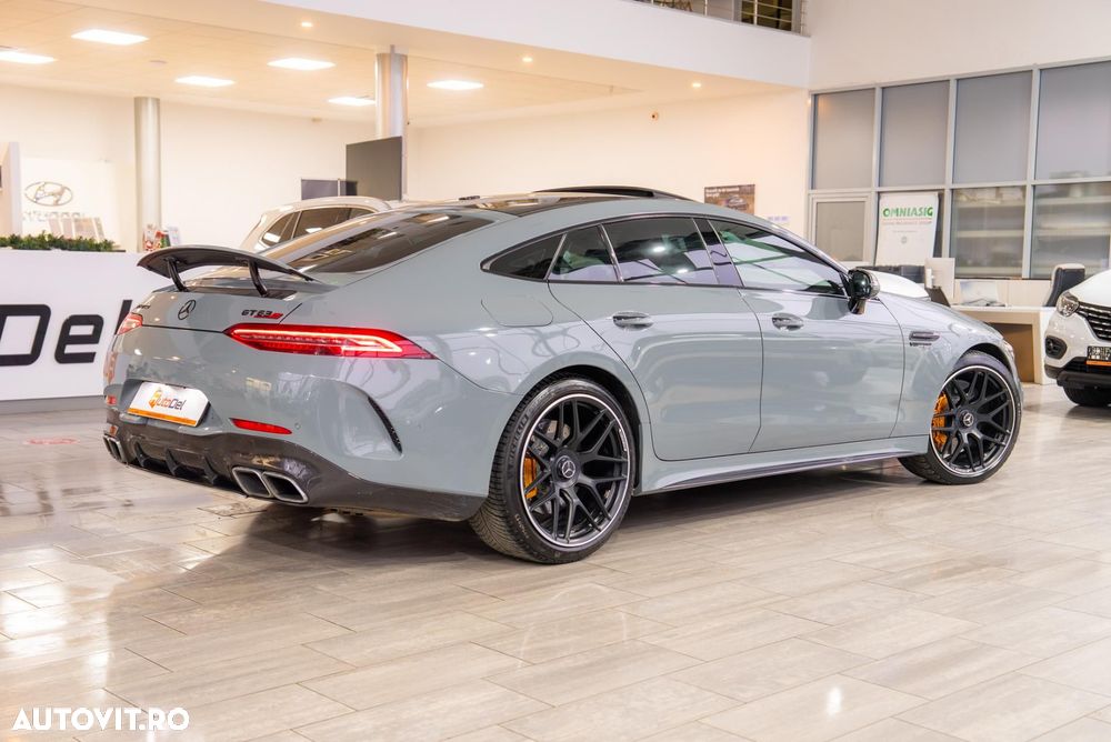 Mercedes-Benz AMG GT 4-door Coupe 63 S 4Matic+ Speedshift MCT 9G - 12