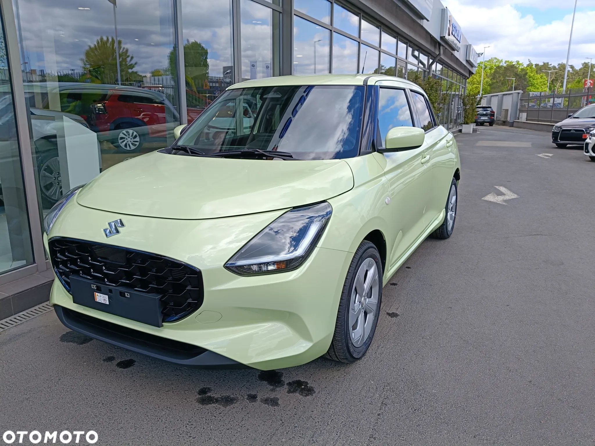 Suzuki Swift 1.2 Dualjet SHVS Premium Plus - 1