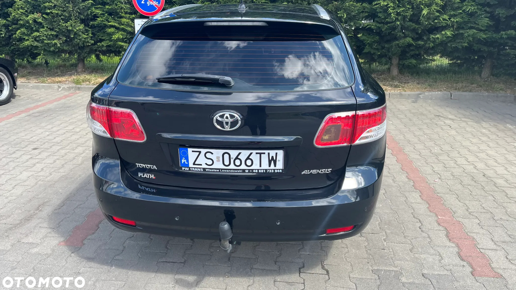 Toyota Avensis 1.8 Sol NAVI MS - 6