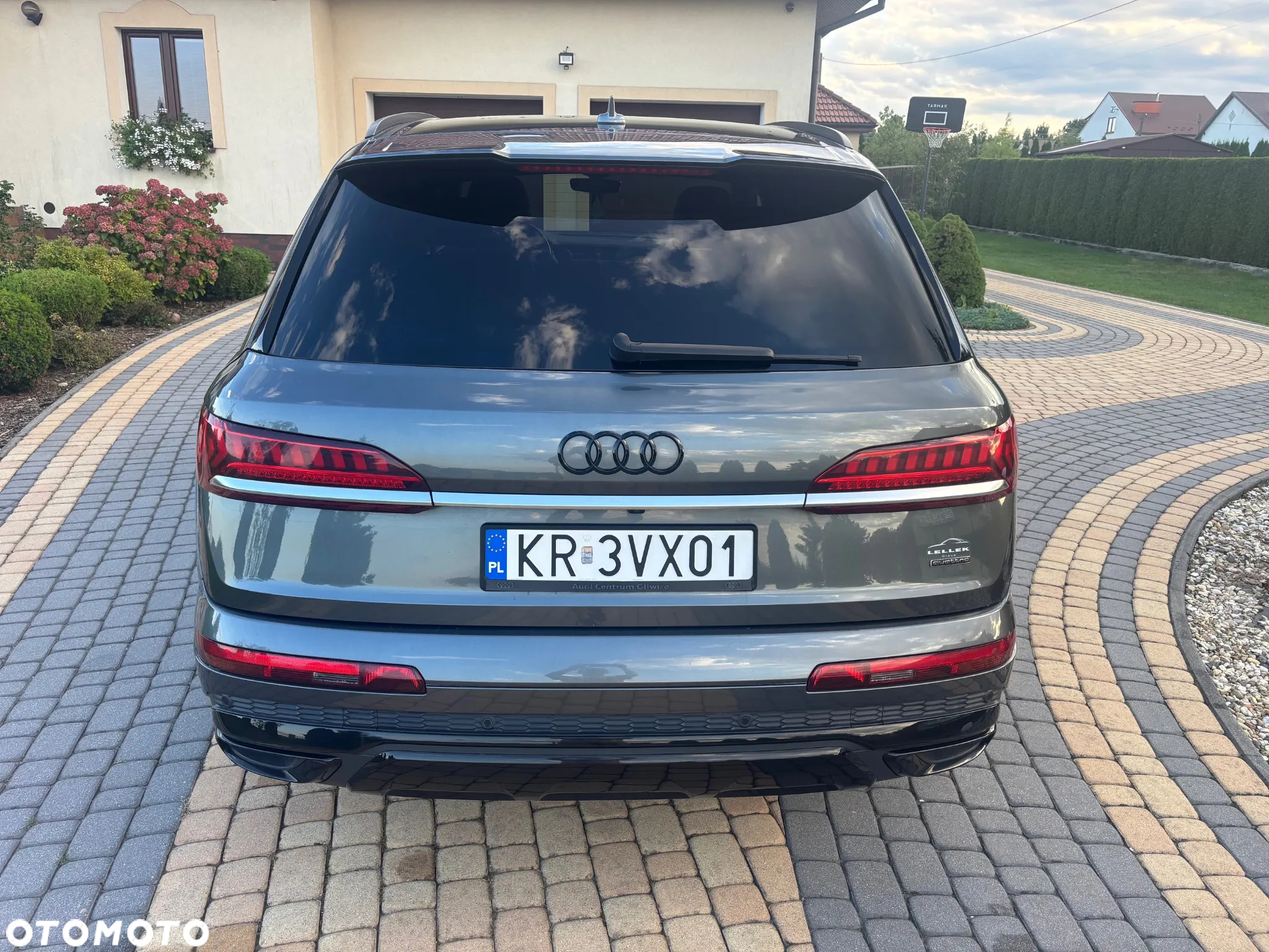 Audi Q7 - 8