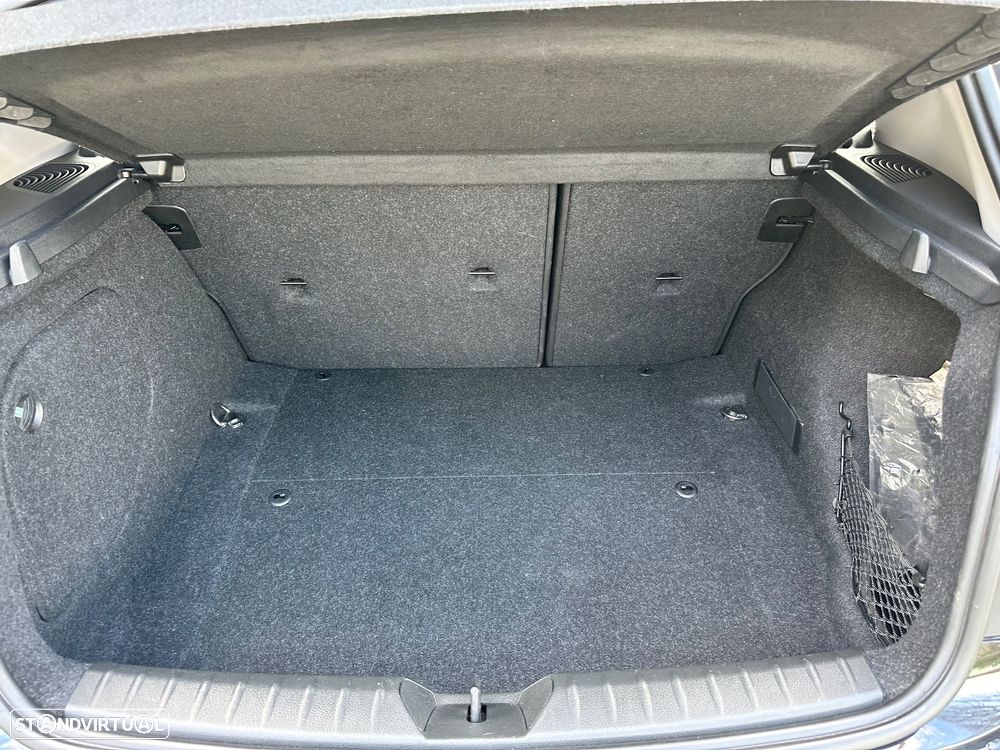 BMW 116 d Pack M - 33